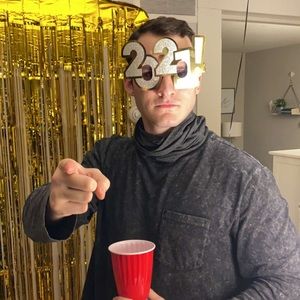 Meet your Posher, Peter